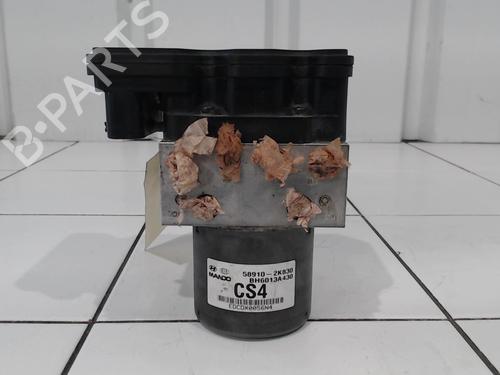 Used ABS pump KIA SOUL I (AM) 1.6 CRDi 128 (126 hp) 25639167