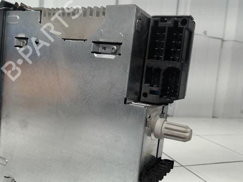 Used Radio Radio 28541820 28541820