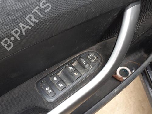 Left front door PEUGEOT 308 SW I (4E_, 4H_) 1.6 HDi | BP27885883C2 