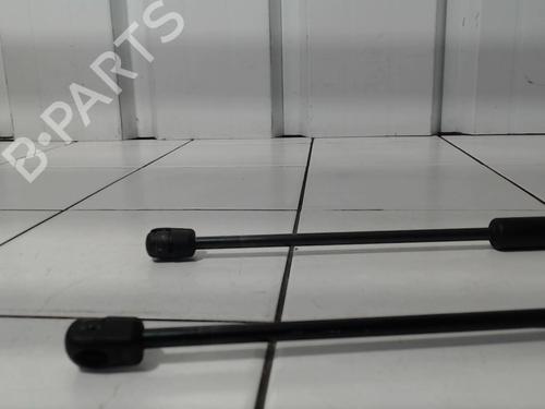 Used Tailgate lift support Tailgate lift support PEUGEOT 3008 I MPV (0U_) 1.6 HDi (114 hp) 31137872 31137872