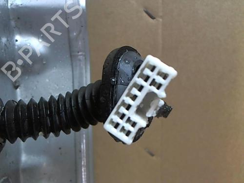 Used Left rear door Left rear door 25633269 25633269