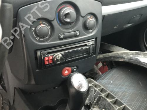 Gearbox RENAULT CLIO III (BR0/1, CR0/1) 1.5 dCi (BR17, CR17) | BP30688753M3