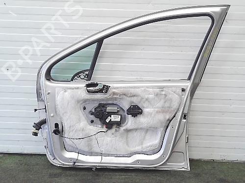 Used Right front door Right front door 38492569 38492569