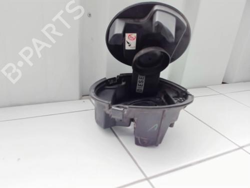 Fuel flap RENAULT LAGUNA Coupe (DT0/1) 2.0 dCi (DT01, DT08, DT09, DT0K, DT12, DT1C, DT1D, DT1M,... | BP25650701C131 