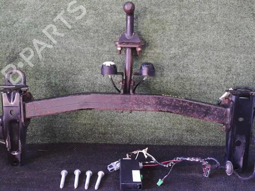 Used Tow ball/Mechanism LAND ROVER FREELANDER 2 (L359) 2.2 SD4 4x4 (190 hp) 26707069