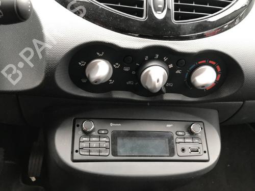 Right taillight RENAULT TWINGO II (CN0_) 1.2 16V (CN04, CN0B) | BP25629507C35 - Image 19