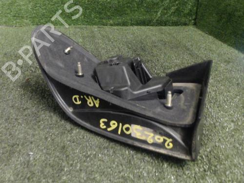 right-taillight-saab-9-3-ys3d-1998-1999-2000-2001-2002-2003-25631516 main image