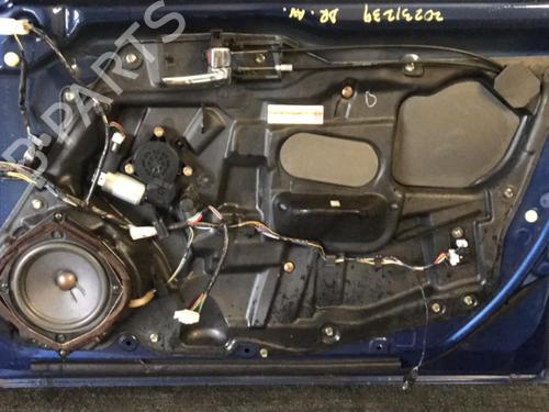 Used Right front door MAZDA 6 Hatchback (GG) 2.0 DI (GG14) (121 hp) 25642349