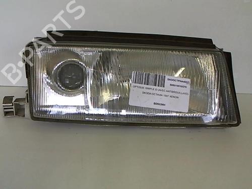 Used Right headlight SKODA OCTAVIA I (1U2) 1.9 TDI (90 hp) 25634117