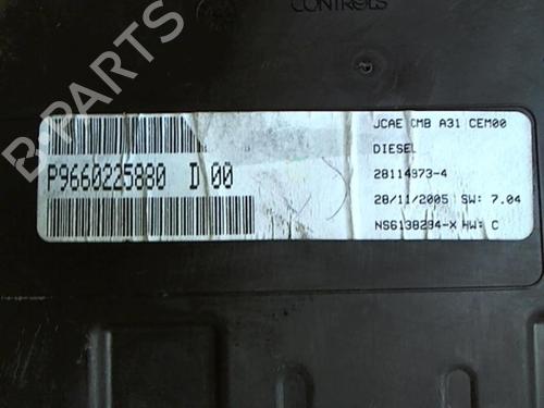 Used Instrument cluster Instrument cluster 25647175 25647175