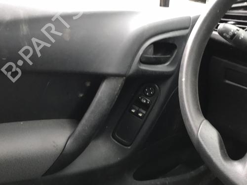 Radio CITROËN C3 II (SC_) 1.4 HDi 70 (SC8HZC, SC8HR0, SC8HP4) | BP26398095E6 