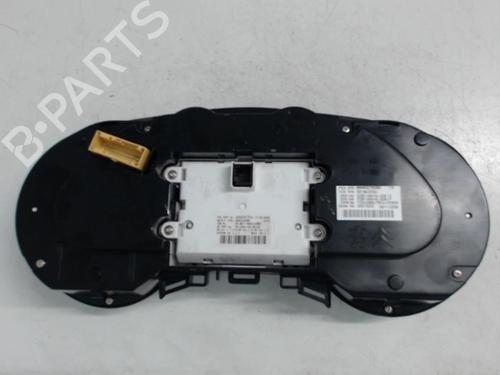 Used Instrument cluster Instrument cluster 25637120 25637120
