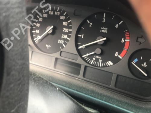 Switch BMW 5 (E39) 520 d | BP26433107I30 - Image 9