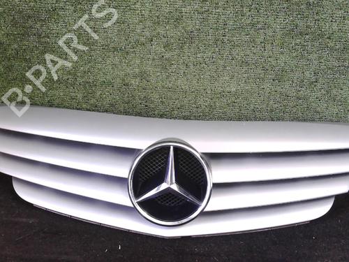 Used Grille MERCEDES-BENZ B-CLASS Sports Tourer (W245) B 180 CDI (245.207) (109 hp) 26635337