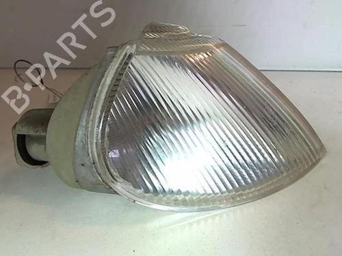 Used Right front indicator Right front indicator RENAULT LAGUNA I (B56_, 556_) 1.8 (B56Z) (94 hp) 25632512 25632512