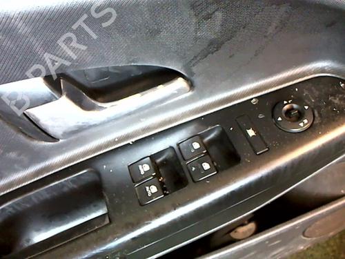 Left front door KIA CEE'D SW (ED) 1.6 CRDi 90 | BP25645150C2 