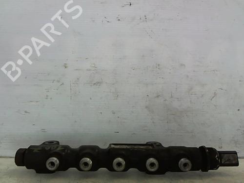 Used Injection rail Injection rail PEUGEOT 1007 (KM_) 1.4 HDi (68 hp) 25649371 25649371