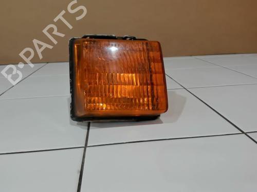 Used Right front indicator CADILLAC SEVILLE 4.6 STS V8 (305 hp) 25635162