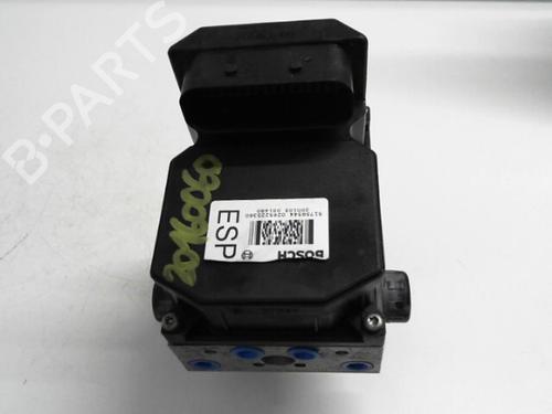 Used ABS pump ABS pump ALFA ROMEO 147 (937_) 1.9 JTD 16V (937.AXG1B, 937.BXG1B) (126 hp) 25640835 25640835