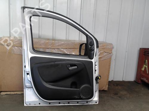 left-front-door-peugeot-bipper-tepee-2008-28351450 main image