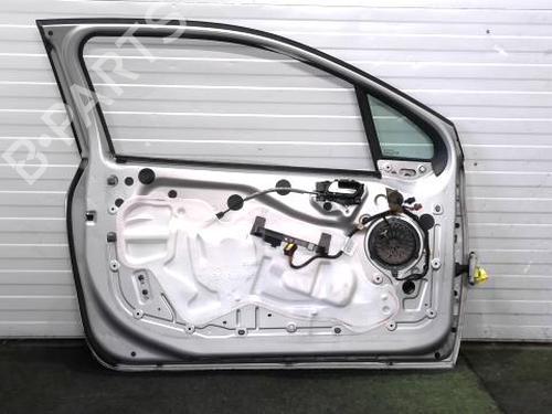 Used Left front door Left front door PEUGEOT 208 I (CA_, CC_) 1.2 VTI 82 (82 hp) 40280999 40280999