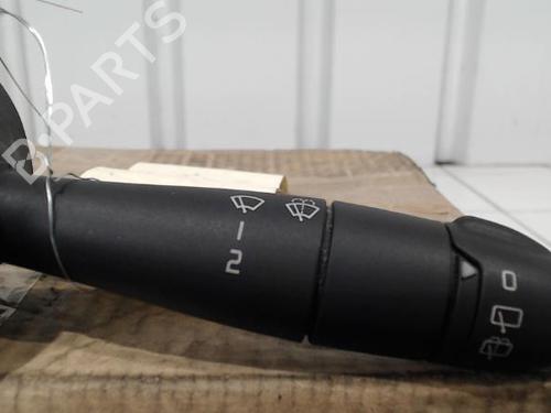 Used Steering column stalk RENAULT CLIO II (BB_, CB_) 1.2 (BB0A, BB0F, BB10, BB1K, BB28, BB2D, BB2H, CB0A,... (58 hp) 25639359