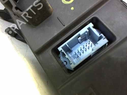 Used Climate control Climate control RENAULT MODUS / GRAND MODUS (F/JP0_) 1.5 dCi (FP0E, JP0E) (65 hp) 25643703 25643703