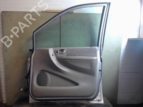 Right front door CHRYSLER VOYAGER IV (RG, RS) 2.5 CRD | BP25645561C3 