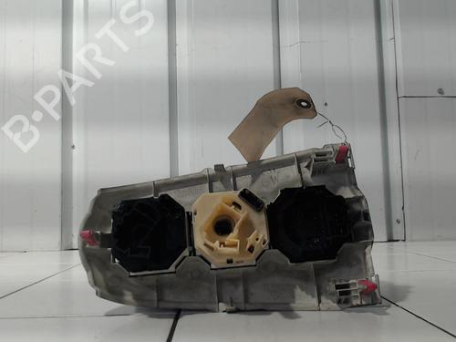 Used Climate control Climate control TOYOTA YARIS (_P9_) 1.4 D-4D (NLP90_, NLP90R) (90 hp) 32527711 32527711