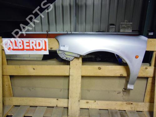 Used Left front fenders SKODA OCTAVIA I (1U2) 1.9 TDI (90 hp) 25634116
