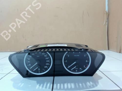 Used Instrument cluster BMW 5 (E60) 520 i (170 hp) 25635338