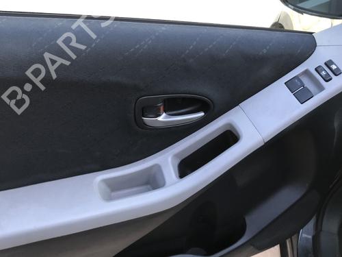 Switch TOYOTA YARIS (_P9_) 1.4 D-4D (NLP90_, NLP90R) | BP26433108I30 - Image 30