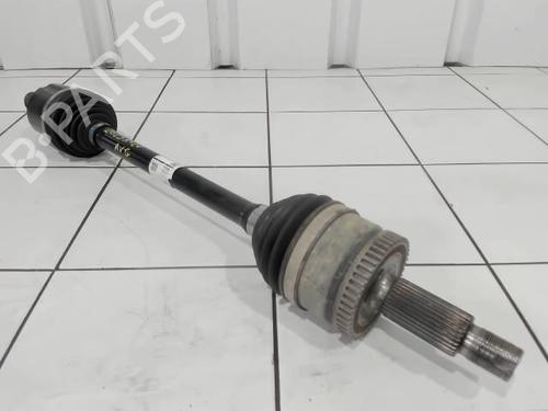 Used Left front driveshaft HYUNDAI TUCSON (TL, TLE) 1.6 CRDi (136 hp) 25644939