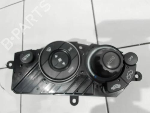 Used Climate control HONDA CIVIC VIII Hatchback (FN, FK) 2.2 CTDi (FK3) (140 hp) 25634540