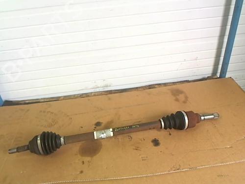 Used Right front driveshaft CITROËN C3 I (FC_, FN_) 1.4 HDi (68 hp) 25636186