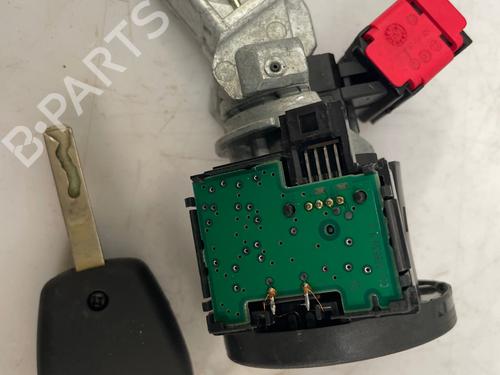Electronic module RENAULT CLIO III (BR0/1, CR0/1) 1.2 16V (BR0P, CR0P) | BP39761028M83 - Image 3