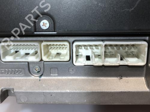 Radio TOYOTA COROLLA Verso (ZER_, ZZE12_, R1_) 2.2 D-4D (AUR10_, AUR10R) | BP28472192E6
