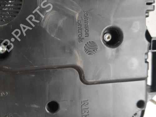 Used Instrument cluster Instrument cluster RENAULT MEGANE IV Hatchback (B9A/M/N_) 1.5 dCi 110 (B9A3) (110 hp) 25648533 25648533