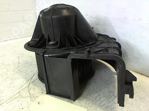 Used Heater blower motor BMW X6 (F16, F86) M (575 hp) 25628045