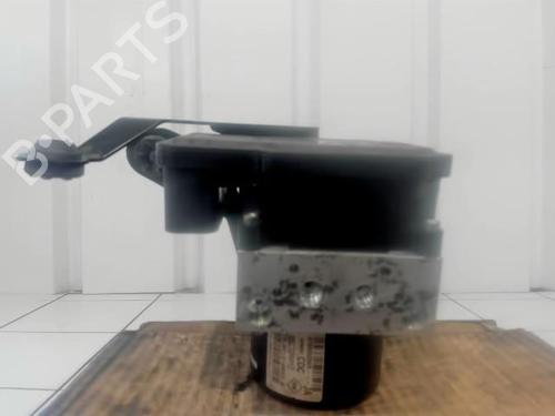 Used ABS pump RENAULT SCÉNIC III (JZ0/1_) 1.2 TCe (JZ16) (132 hp) 25647443