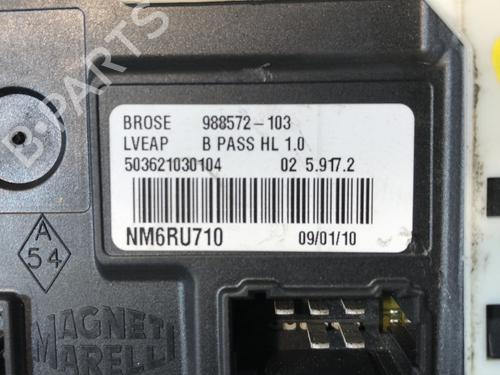 Front right window mechanism RENAULT LAGUNA III (BT0/1) 1.5 dCi (BT00, BT0A, BT0T, BT1J) | BP29759805C23