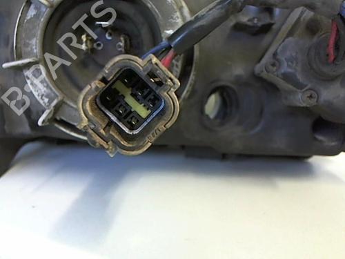 Used Right headlight Right headlight NISSAN ALMERA I Hatchback (N15) 2.0 D (75 hp) 25646845 25646845