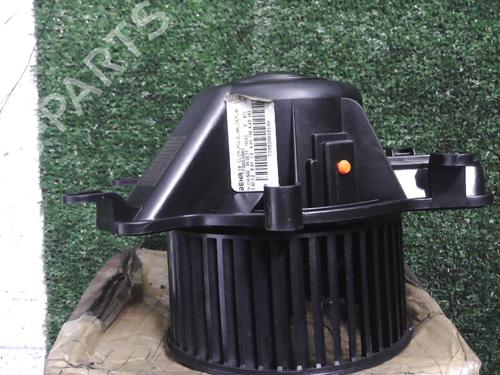 Heater blower motor PEUGEOT 5008 (0U_, 0E_) 1.6 HDi | BP26525163M62 