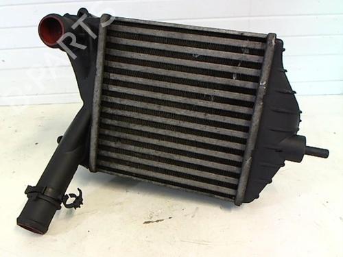 Used Intercooler Intercooler FIAT PUNTO (188_) 1.3 JTD 16V (70 hp) 25633867 25633867
