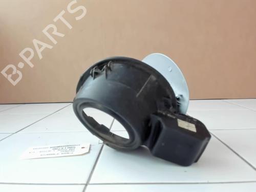 Used Fuel flap PEUGEOT 208 I (CA_, CC_) 1.4 HDi (68 hp) 25650379