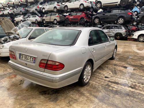 Fuel flap MERCEDES-BENZ E-CLASS (W210) E 220 CDI (210.006) | BP25645205C131 