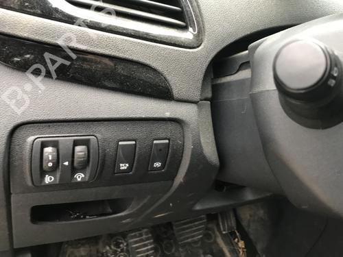 Switch RENAULT SCÉNIC III (JZ0/1_) 1.6 dCi (JZ00, JZ12) | BP30764273I30  - Image 25