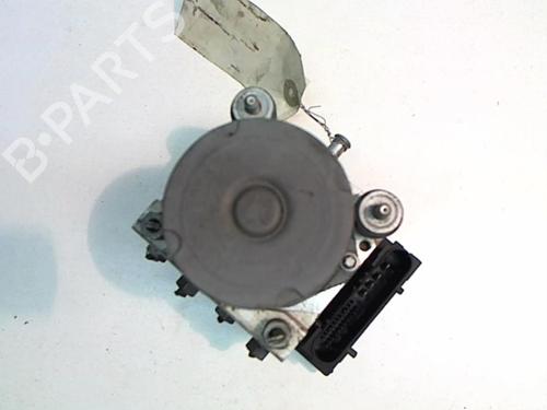 Used ABS pump FIAT PUNTO (188_) 1.9 JTD (86 hp) 25647263