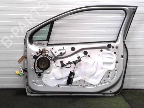 Used Right front door Right front door PEUGEOT 208 I (CA_, CC_) 1.2 VTI 82 (82 hp) 40280998 40280998
