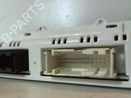 Used Climate control Climate control 25633318 25633318